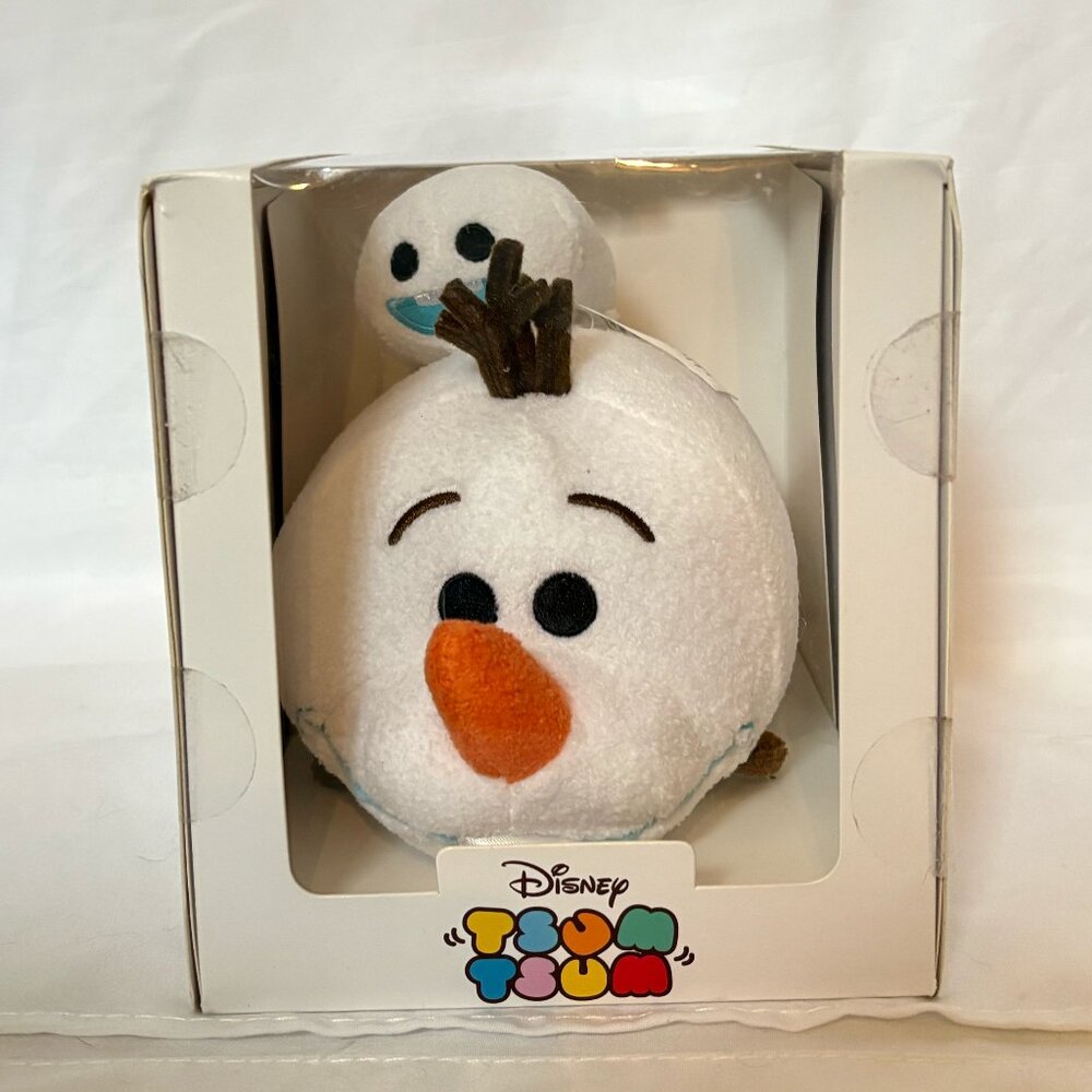 NWT Disney  2016 Tsum Tsum Subscription Box Olaf and Snowgie